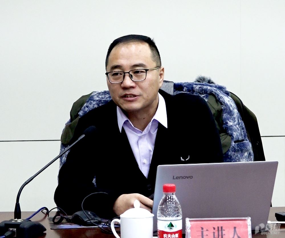信誉讲座-主讲人 拷贝.png